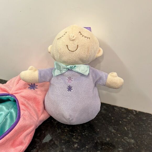 Vintage Manhattan Toys Hunny Bunny Snuggle Pod Infant 10" Stuffed Animal Plush - Picture 5 of 6